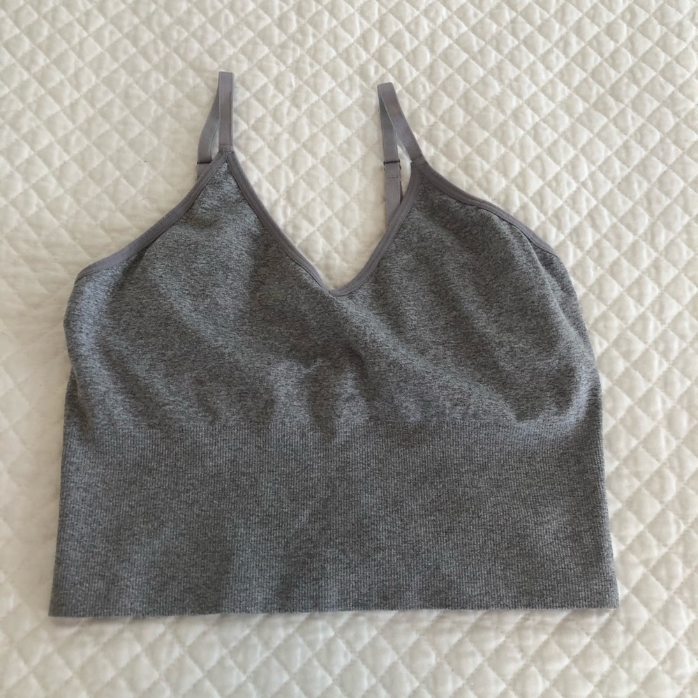 cropped gray workout tank